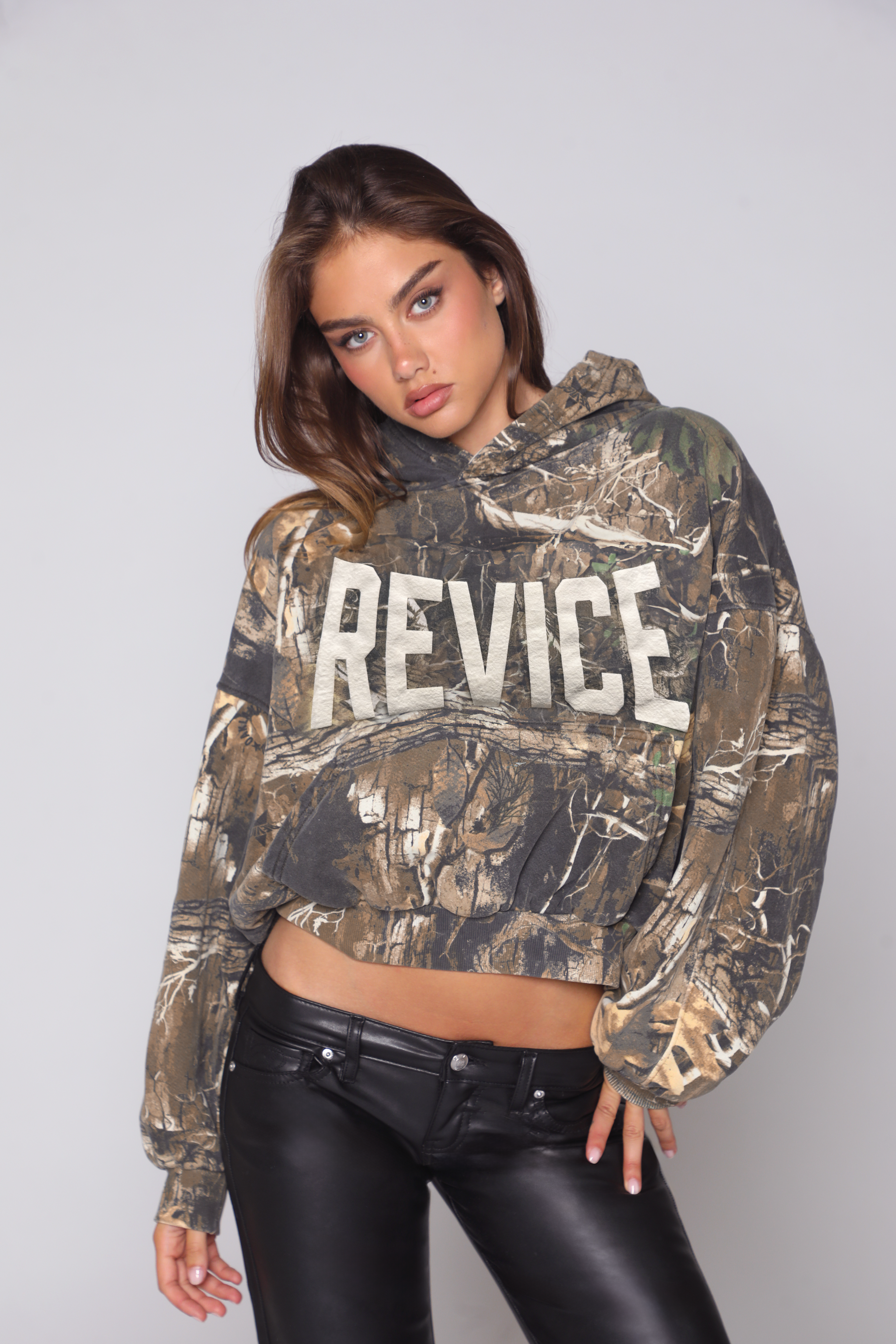 THE HILLS HOODIE / OAKLAND