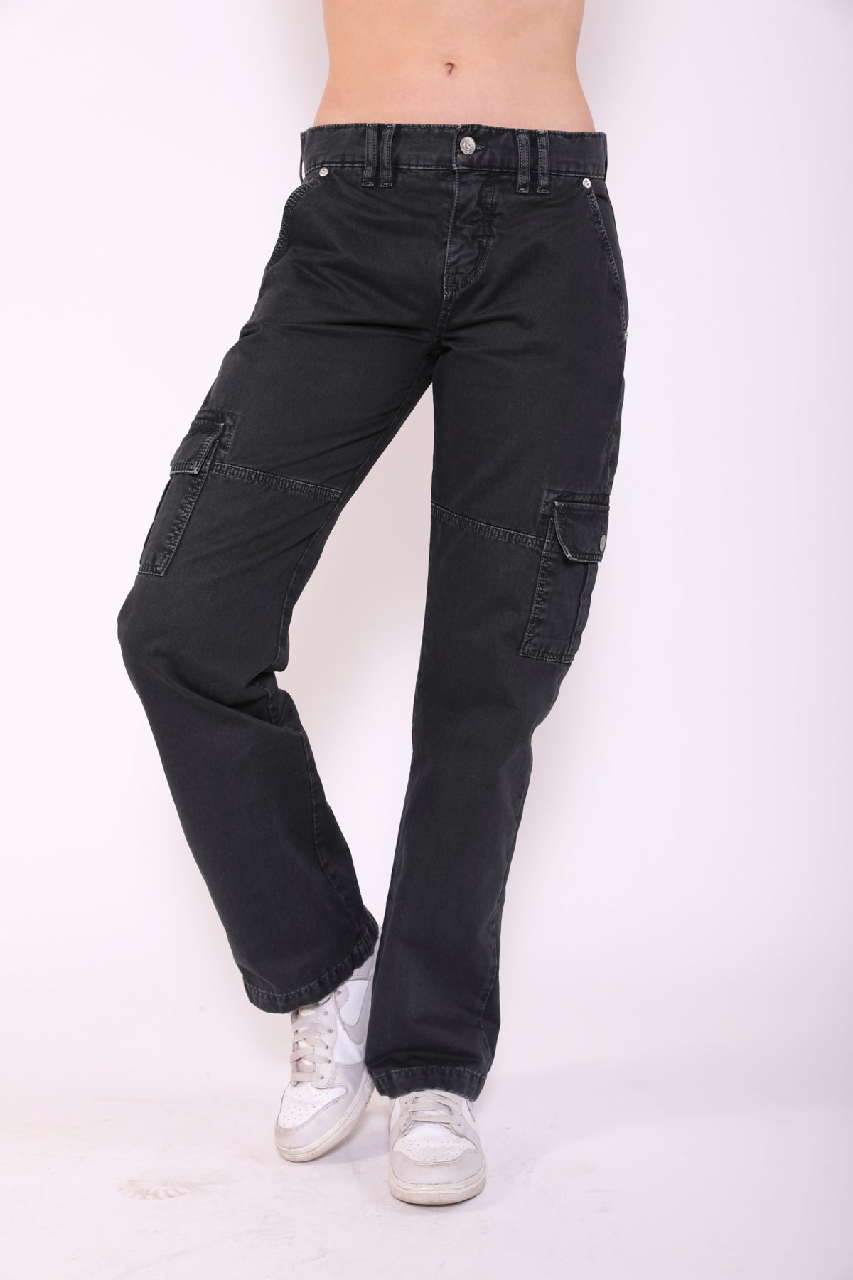 The Highland Cargo / Charcoal